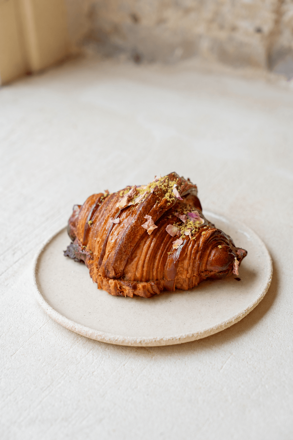 Le croissant pistache — Lalla Coffee
